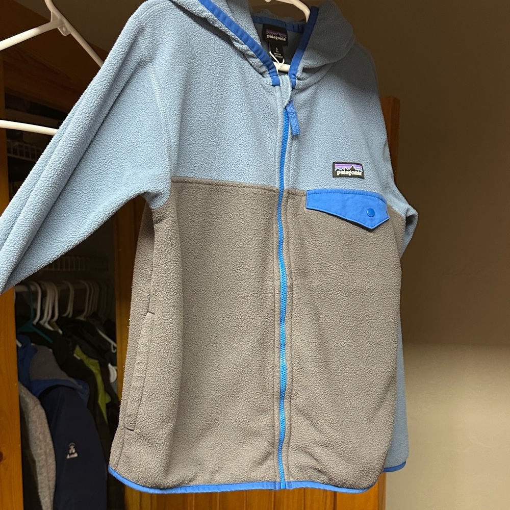 Patagonia Two-Tone Blue and Gray Fleece Jacket